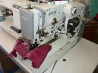 MAQUINA OJALADORA PFAFF